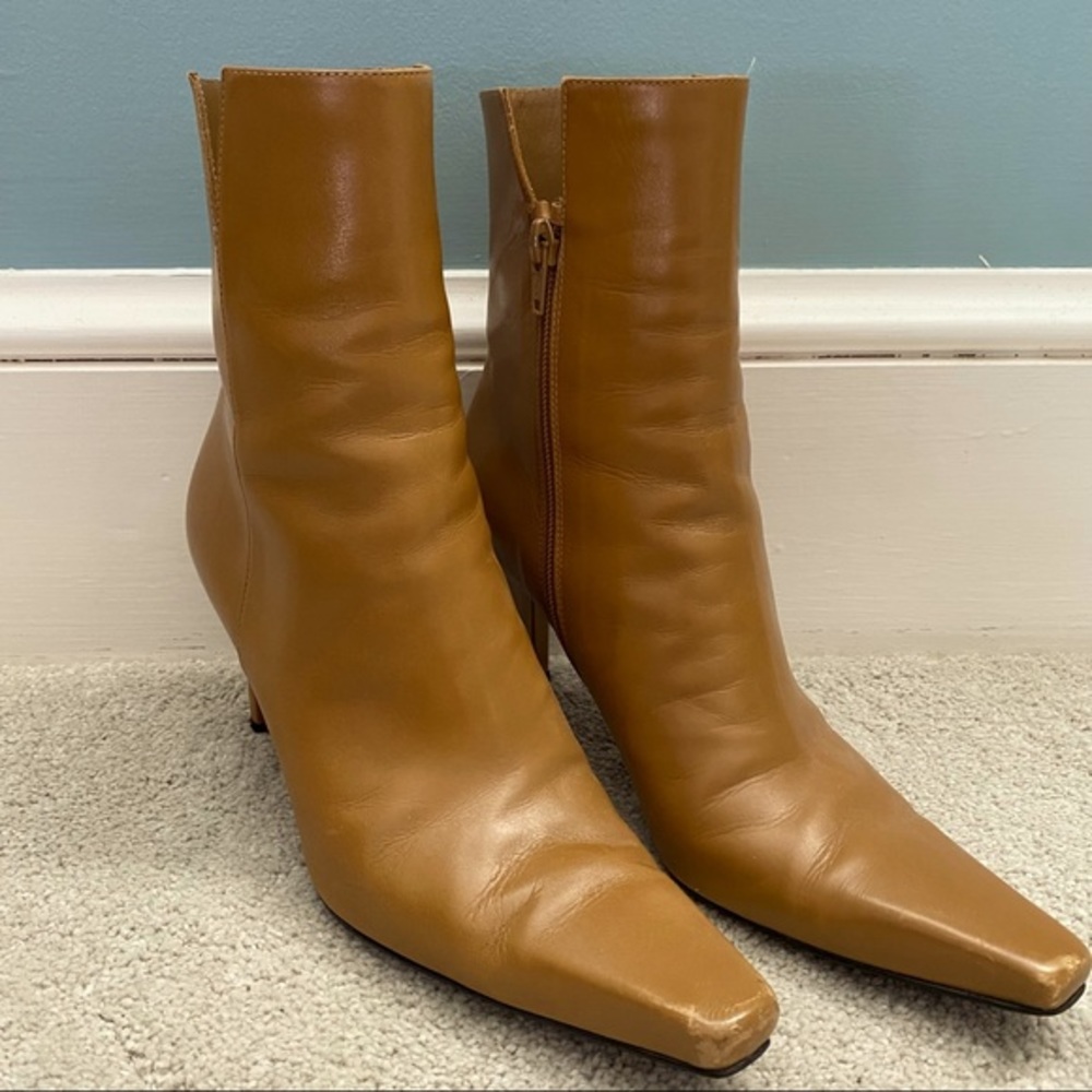 Vintage Stuart Weitzman Lust Camel Calf Ankle Boot V. Good Condition Size 7 1/2